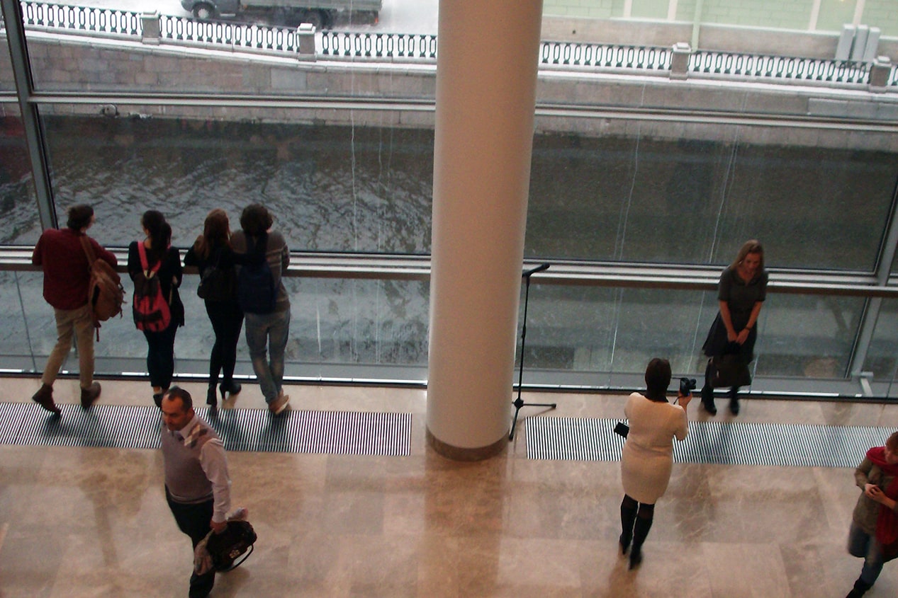 Theatres, museums and exhibition halls