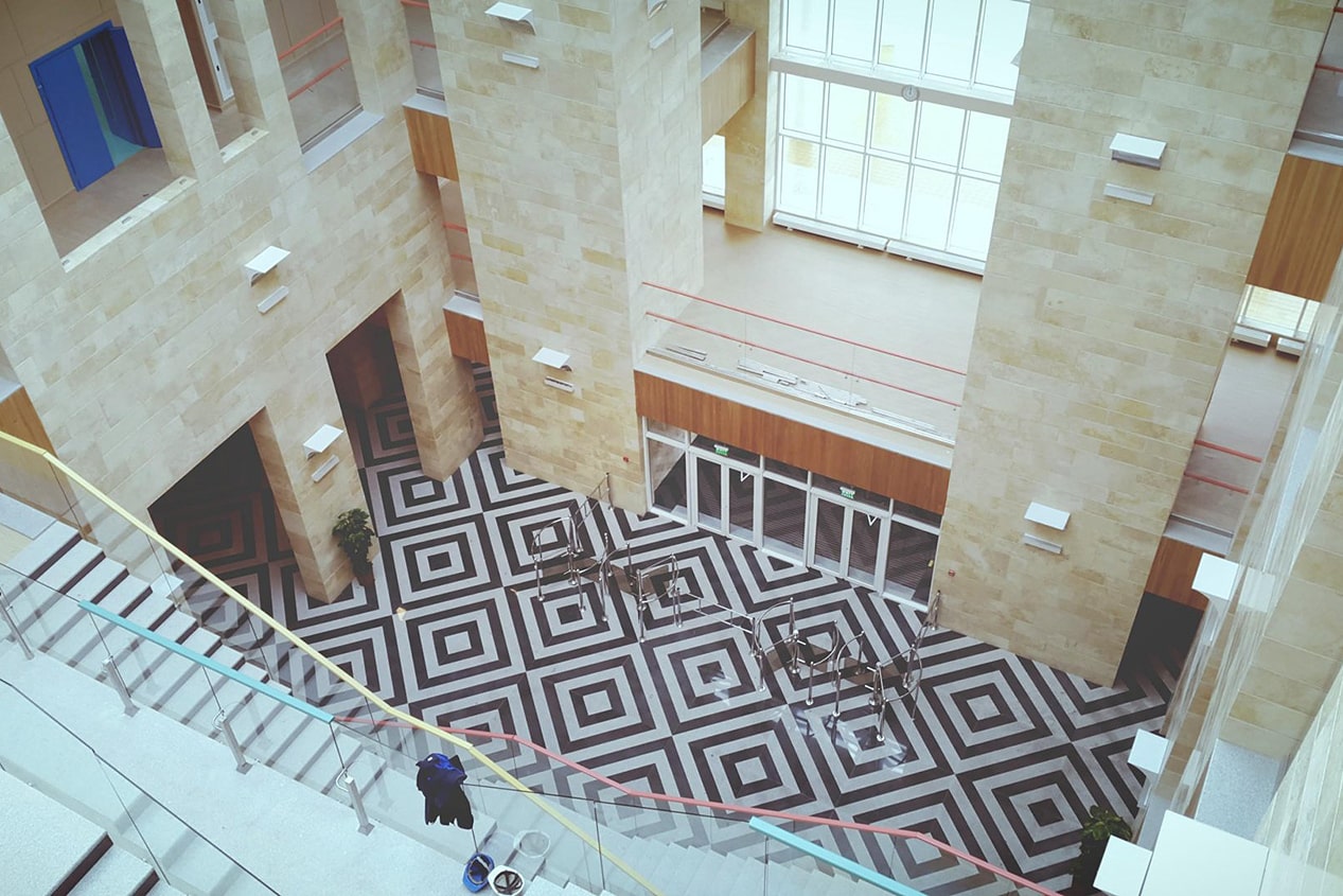 Theatres, museums and exhibition halls